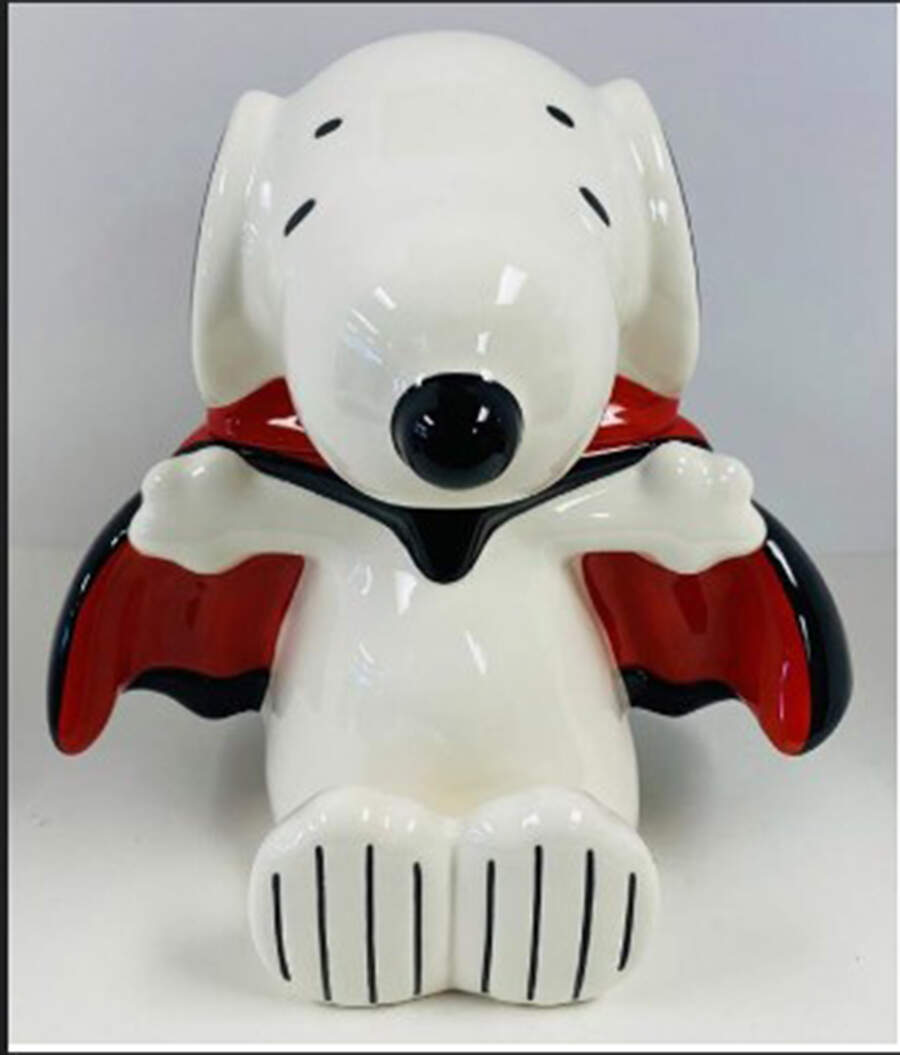 Peanuts Halloween Figural Cookie Jar & Lid by Zrike-1