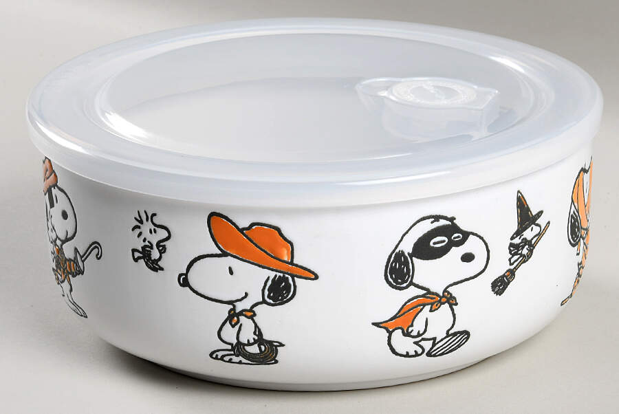 Peanuts Halloween 32 Oz Round Plastic Microwave Bowl w/Vent Lid by Zrike-1