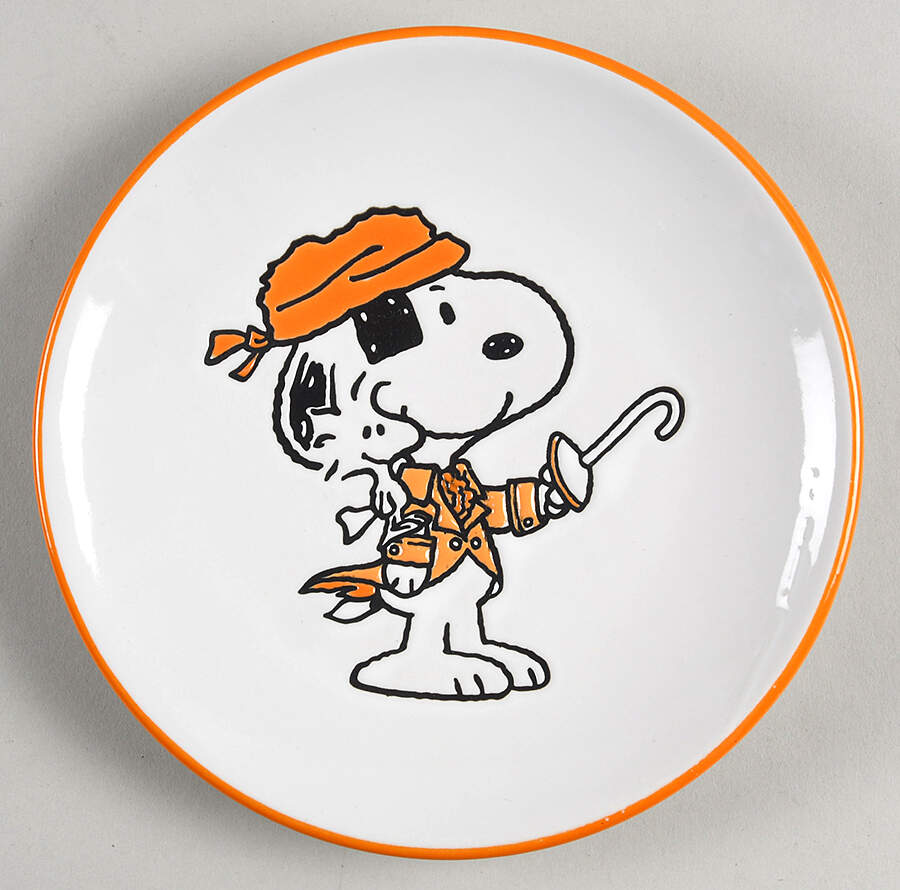 Peanuts Halloween Appetizer Plate by Zrike-1