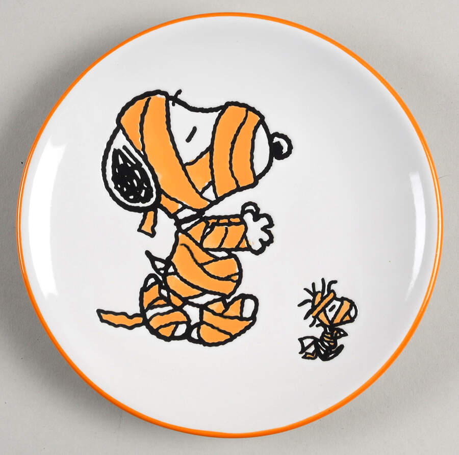 Peanuts Halloween Appetizer Plate by Zrike-1