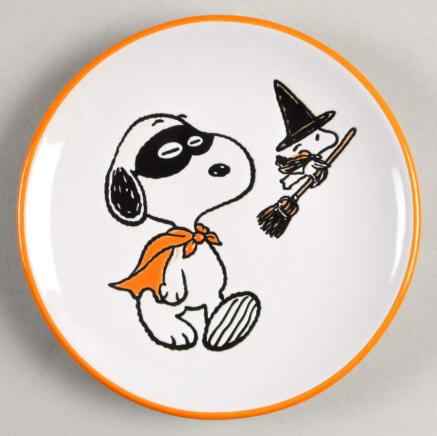 Peanuts Halloween Appetizer Plate by Zrike-1