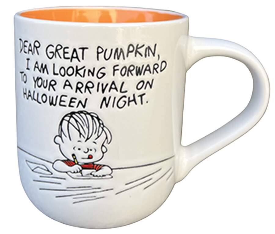 Peanuts Halloween Mug by Zrike-1