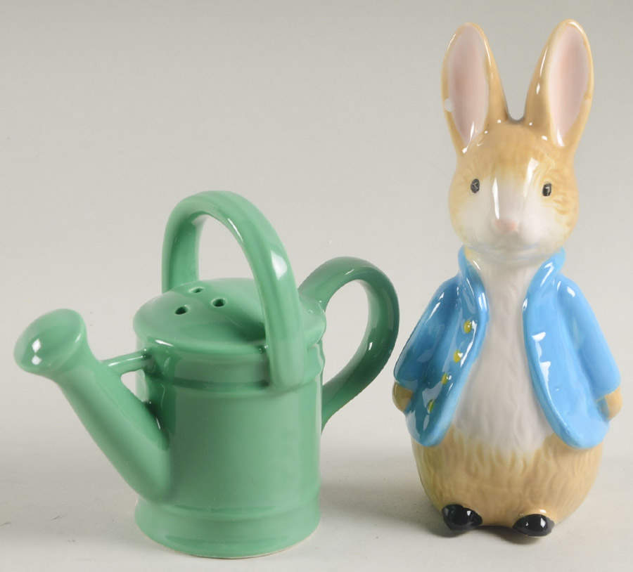 Peter Rabbit Classic Figural Salt & Pepper Set by Zrike-1