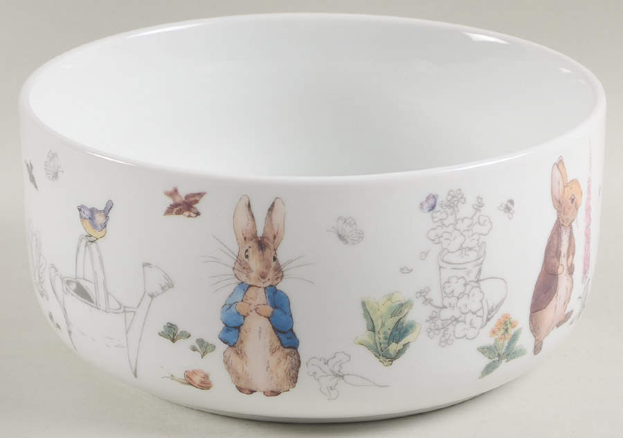 Peter Rabbit Classic 32 Oz Round Plastic Microwave Bowl No Vent Lid by Zrike-1