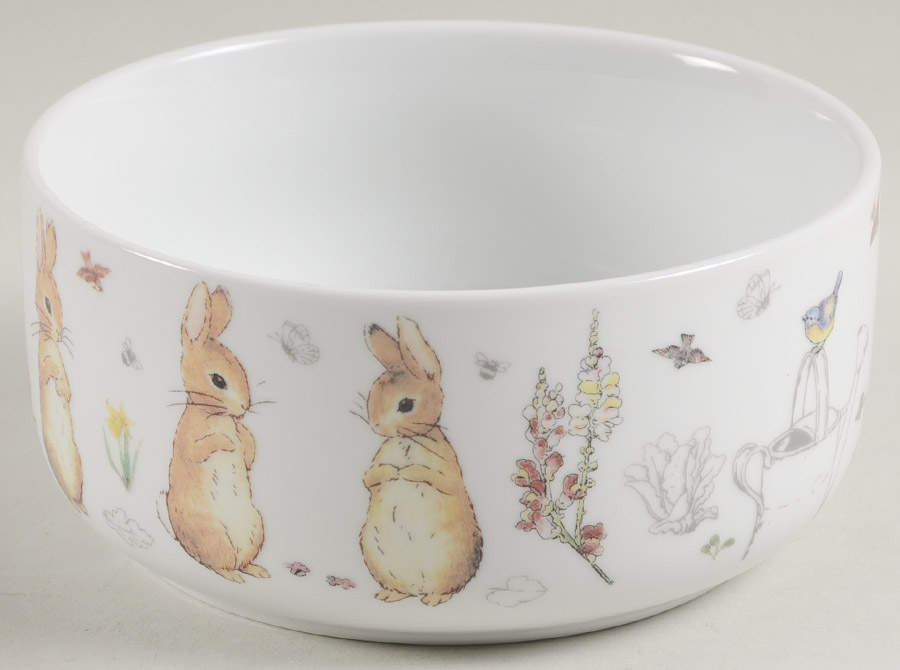 Peter Rabbit Classic 16 Oz Round Plastic Microwave Bowl No Vent Lid by Zrike-1