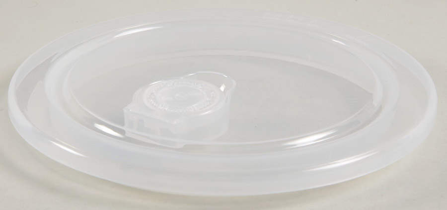 Peter Rabbit Classic Vented Lid for 26 Oz Round Plastic Microwave Bowl by Zrike-1