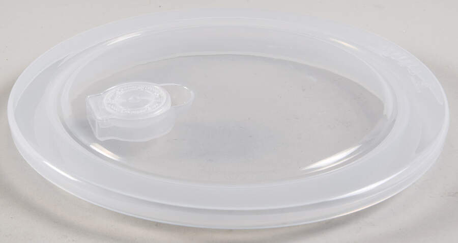 Peter Rabbit Classic Vent Lid for 32 Oz Round Plastic Microwave Bowl by Zrike-1