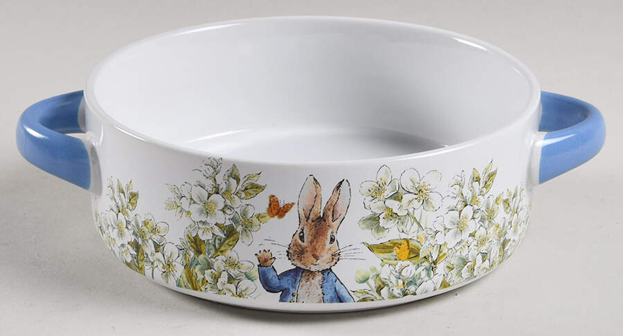 Peter Rabbit Classic Cheese Baker (Brie) No Lid by Zrike-1