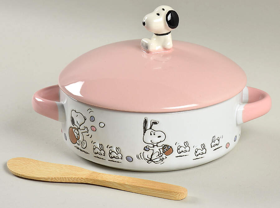Peanuts Easter Cheese Baker (Brie) & Lid by Zrike-1