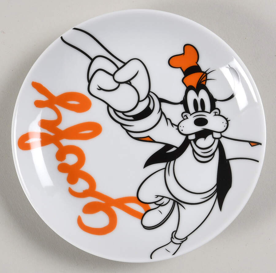 Mickey Mouse and Friends (Miscellaneous) Appetizer Plate by Zrike-1