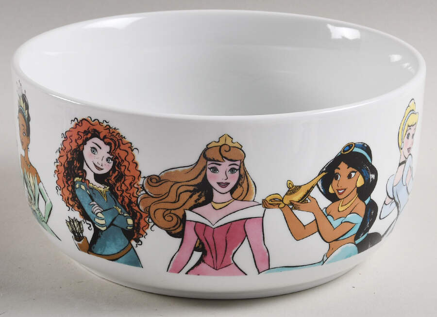 Disney Movies (Miscellaneous) 32 Oz Round Plastic Microwave Bowl No Vent Lid by Zrike-1