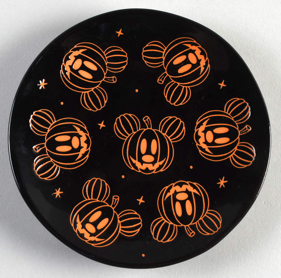 Mickey Pumpkin Appetizer Plate by Zrike-1