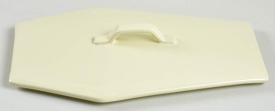 Mickey Spider Web Lid for 2 Qt Coffin Shaped Figural Baker by Zrike-1