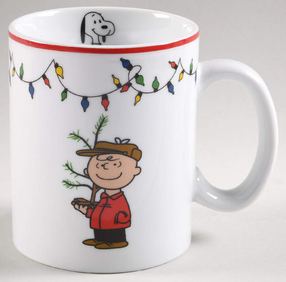 Peanuts Christmas Mug by Zrike-1