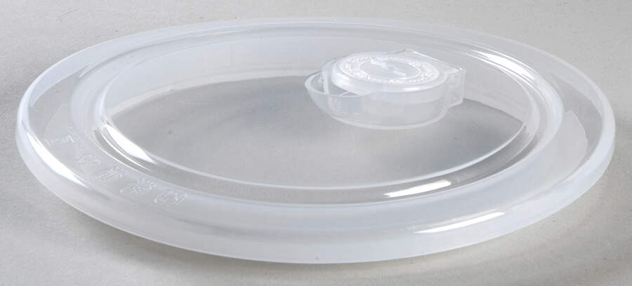 Peanuts Christmas Vented Lid for 26 Oz Round Plastic Microwave Bowl by Zrike-1