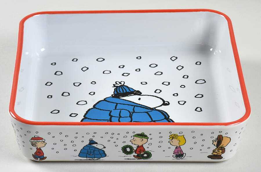 Peanuts Christmas 9" Square Baker by Zrike-1