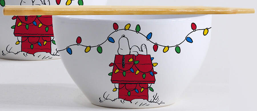 Peanuts Christmas Noodle Bowl & Chopsticks Set by Zrike-1