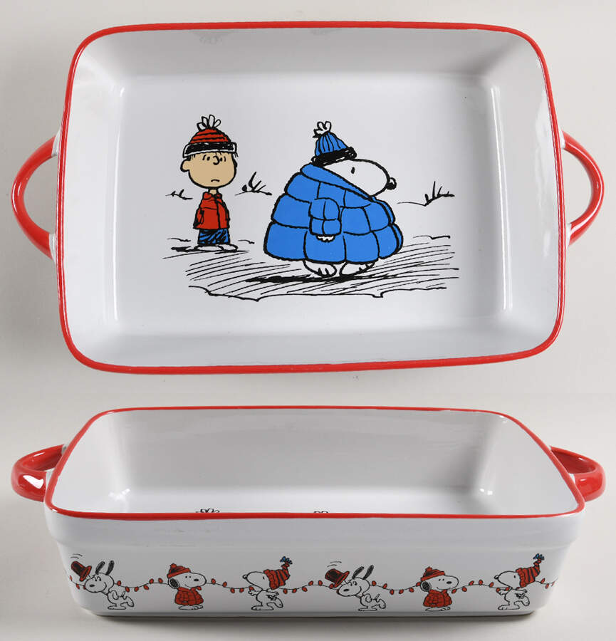 Peanuts Christmas 12" Rectangular Baker by Zrike-1