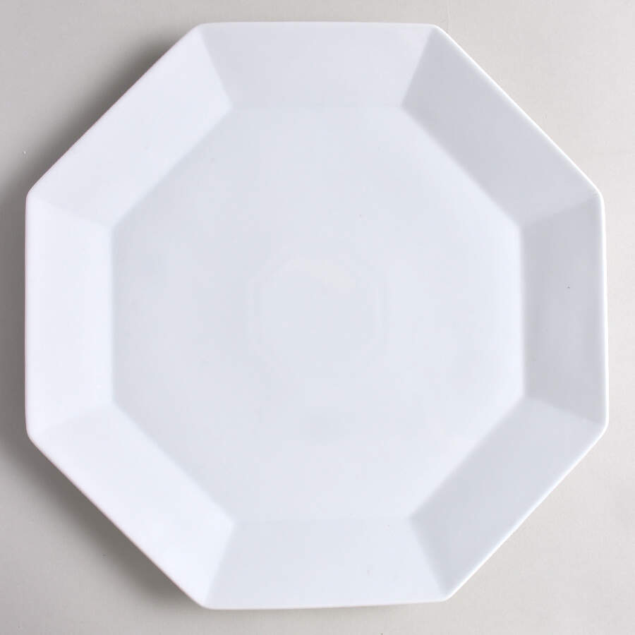 ZG7 Dinner Plate by Z Gallerie-1