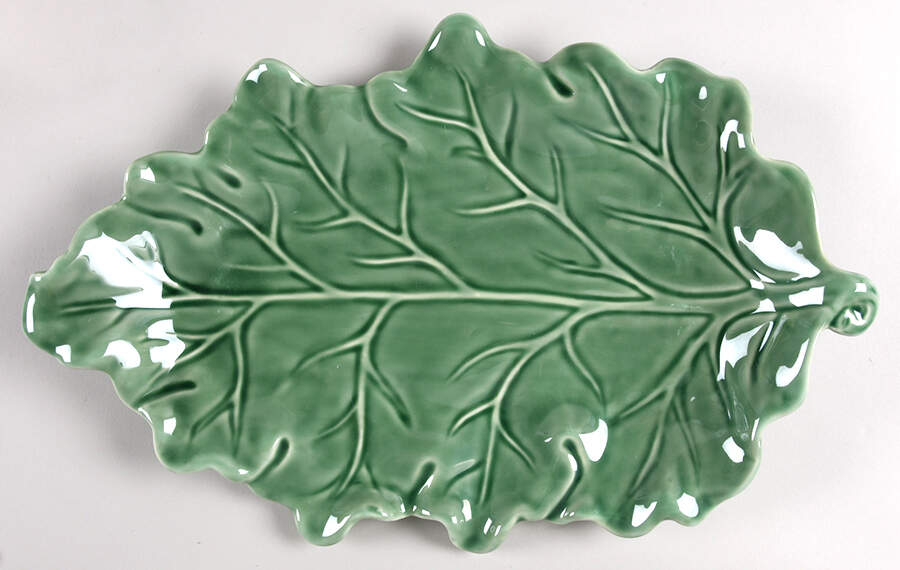 Leaf 14" Figural Platter by Zrike-1