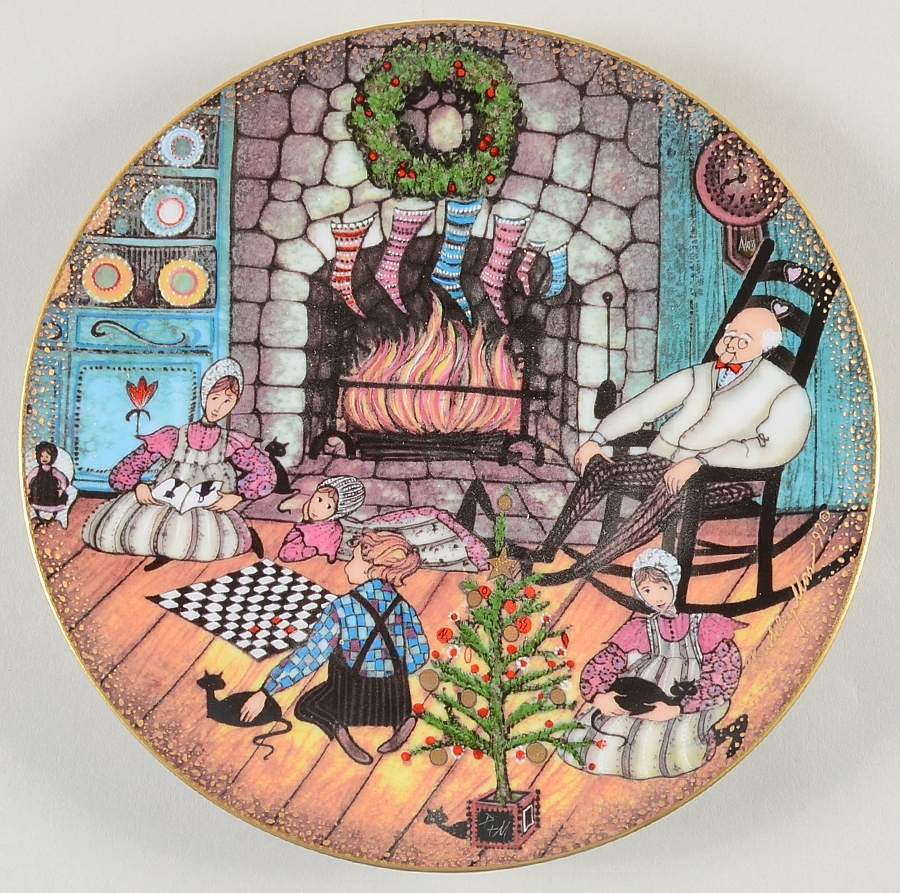 Christmas Plate Christmas Warmth - Boxed by Anna Perenna-1