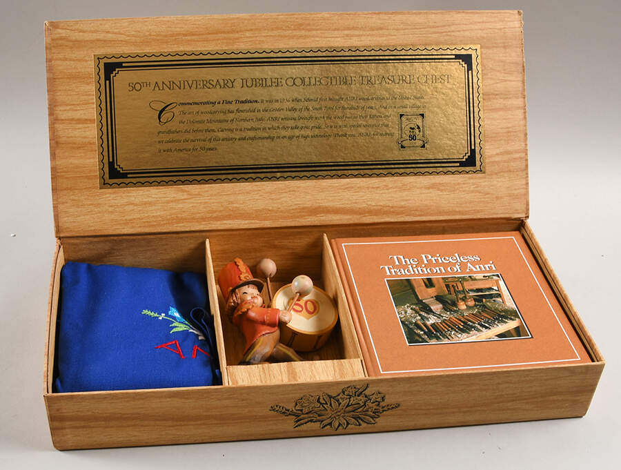 Ferrandiz Wood Figurines 6" Celebration March-50th Anniversary - Boxed by Anri-1