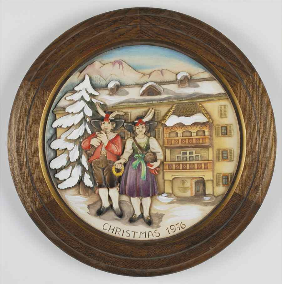 Anri Christmas Plate Innsbruck - Boxed by Anri-1