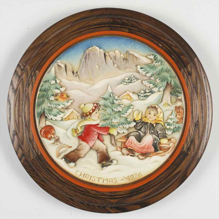 Anri Christmas Plate A Groden Christmas - With Box by Anri-1