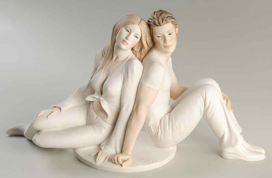Avantgarde Young Lovers - No Box by Armani-1