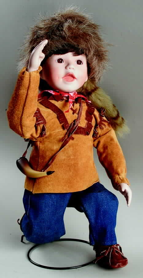 Born To Be Famous Little Davey Crockett - No Box by Ashton Drake-1