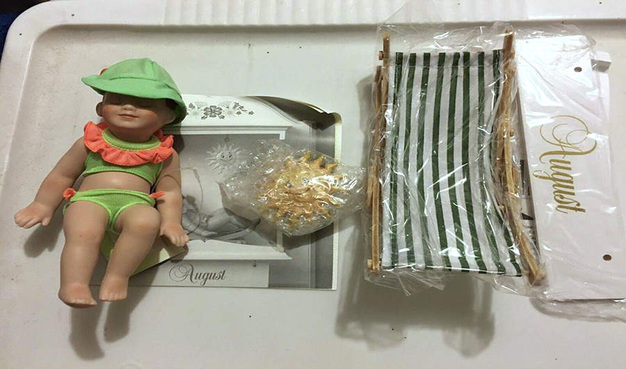 Calender Babies August Beach Bunny - Boxed by Ashton Drake-1