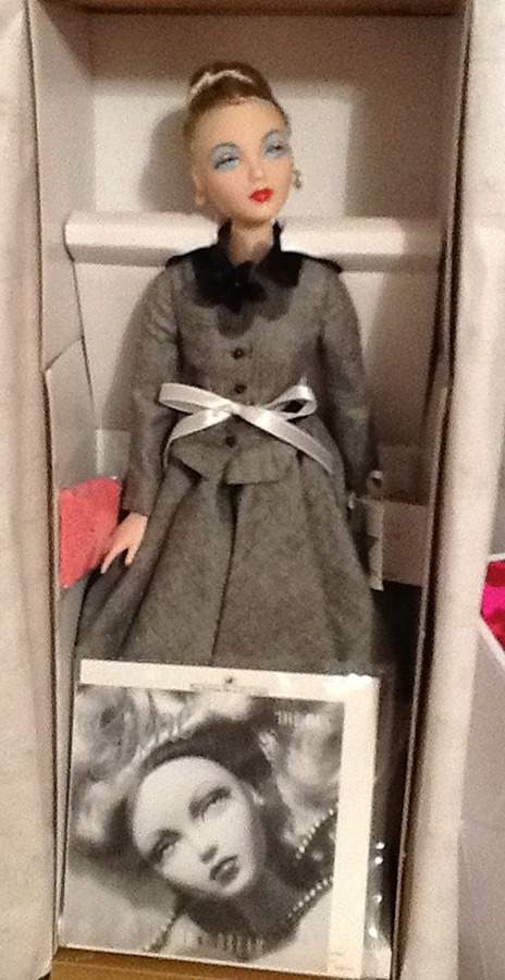 Gene Love Paris - Boxed by Ashton Drake-1