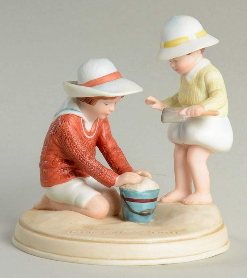 Jessie Willcox Smith Holiday Series Summer Fun-4th Of July - No Box by Avon-1