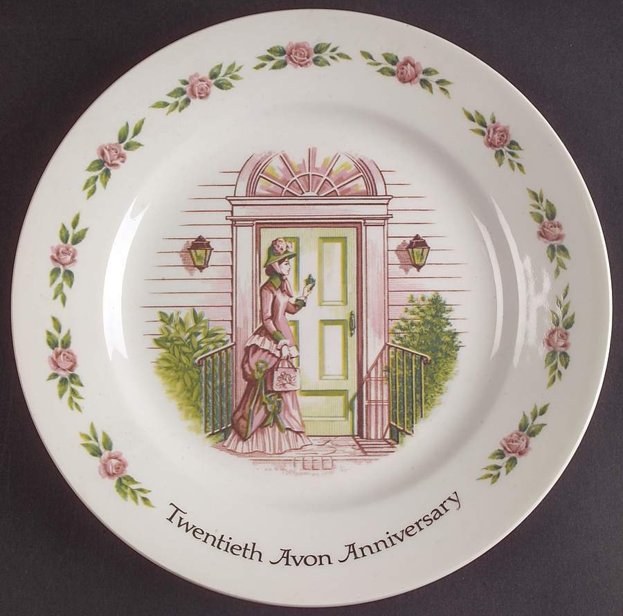 Avon Plates Twentieth Anniversary - Boxed by Avon-1