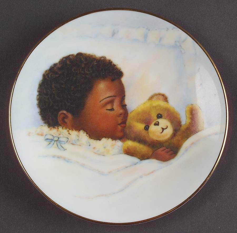 Avon Plates Keepsake Baby Plate - Boxed by Avon-1