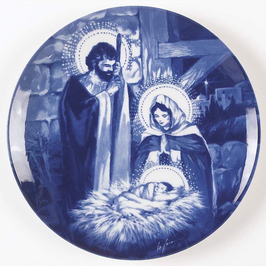 Avon Plates Holy Family - Boxed by Avon-1