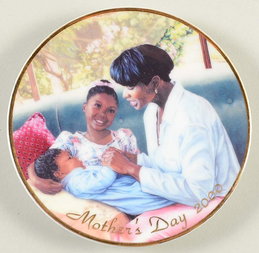 Mother's Day A Mother's Love-African American - Boxed by Avon-1