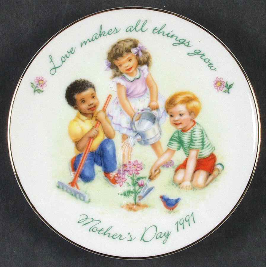 Mother's Day Love Makes All Things Grow - No Box by Avon-1