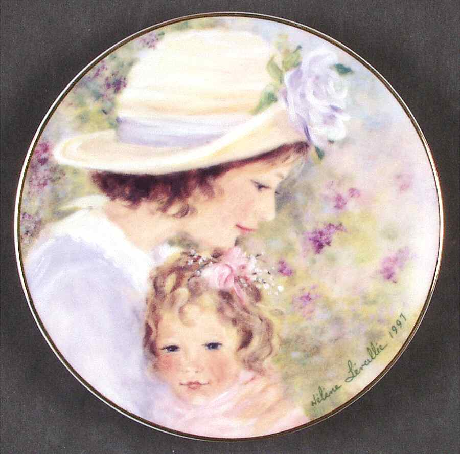 Mother's Day Tender Moments - No Box by Avon-1