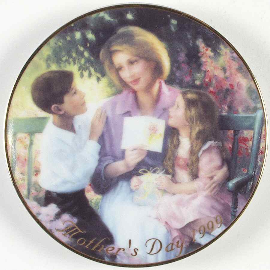 Mother's Day Pride & Joy - Boxed by Avon-1