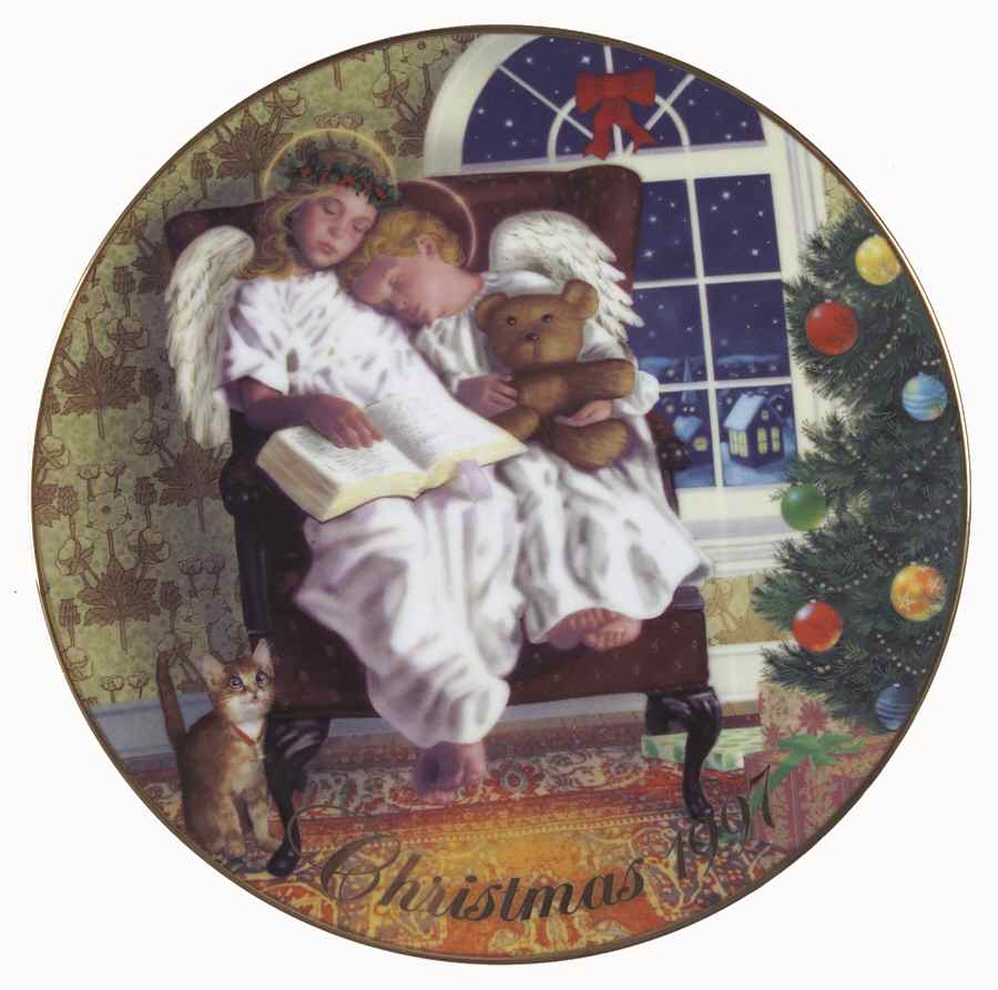 Christmas Plate Heavenly Dreams-Caucasian - No Box by Avon-1