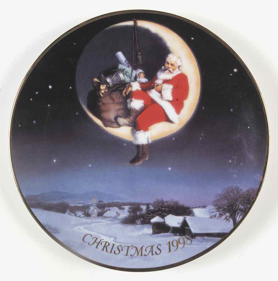 Christmas Plate Greetings From Santa - Boxed by Avon-1