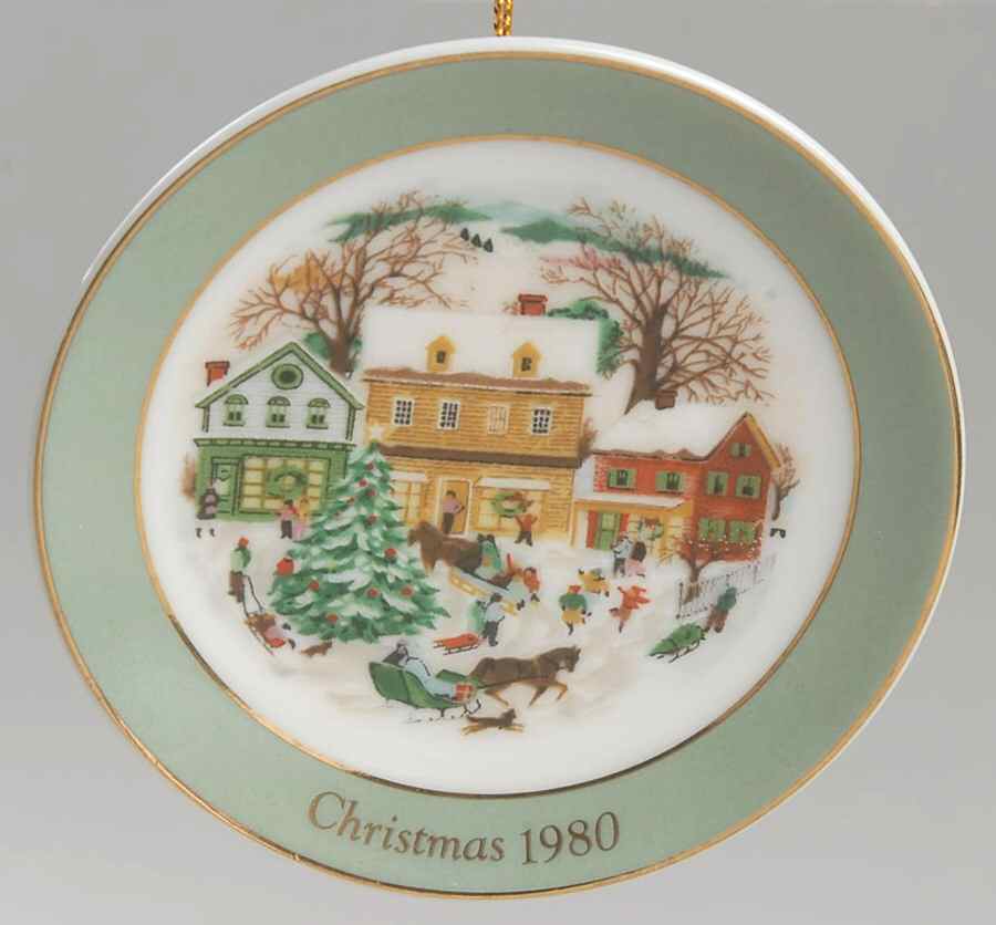 Avon Miniature Christmas Plate Christmas 1980 - Boxed by Avon-1