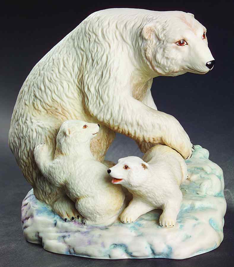 Aynsley Figurines Polar Bear - No Box by John  Aynsley & Sons-1