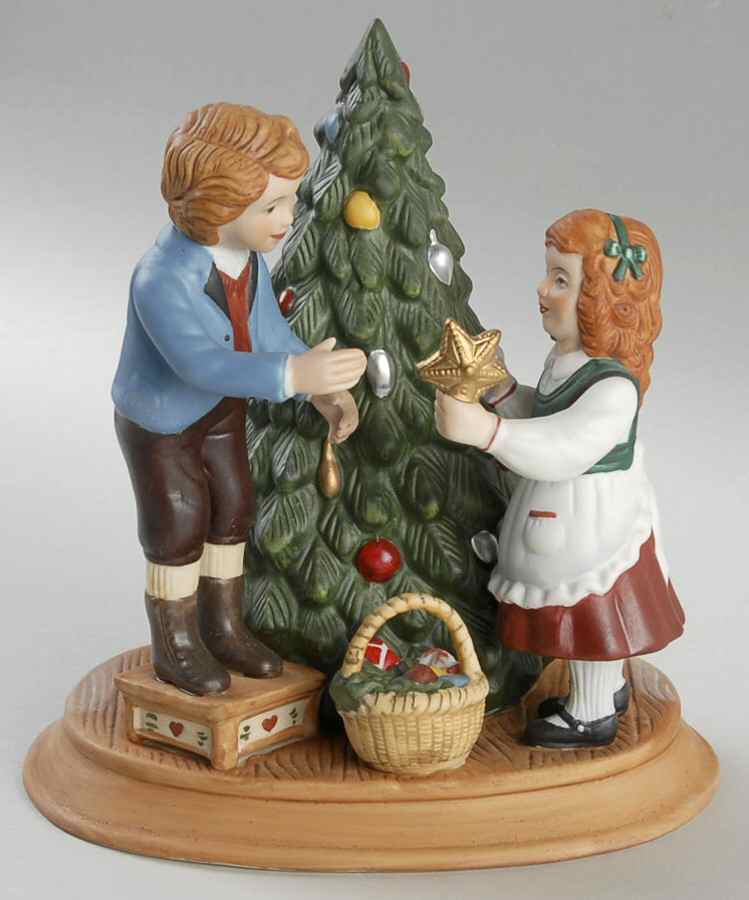 Christmas Figurine Keeping The Christmas Tradition - No Box by Avon-1