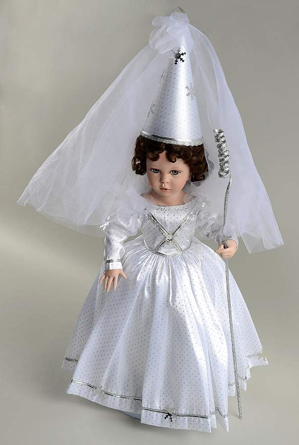 Fairy Tale Princesses Snow Queen - Boxed by Ashton Drake-1