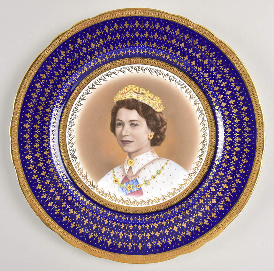 Aynsley Royalty Giftware Elizabeth Ii-Coronation Plate Blue/White - No Box by John  Aynsley & Sons-1