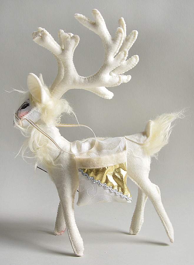 Reindeer Elegant Reindeer - No Box by Annalee-1