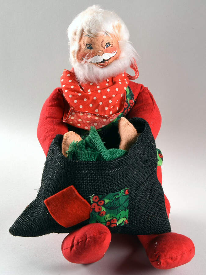 Santa and Mrs Santa Mr Santa Cardholder-Holly Print - No Box by Annalee-1