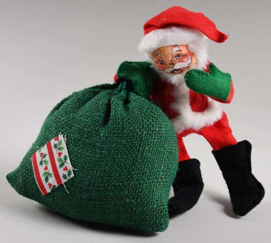 Santa and Mrs Santa Santa  With Toy Sack - No Box by Annalee-1
